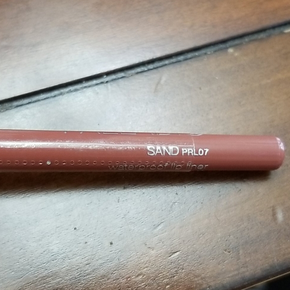 🌺 PALLADIO LIP LINER - Picture 3 of 6